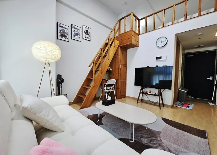 Skylakestay - Jamsil Luxury Skyline View Seokchon Lake, Lotte Tower, Lotte World