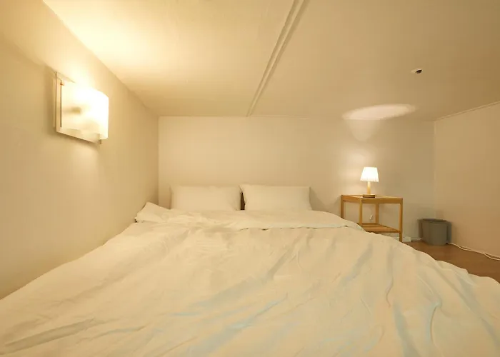 Skylakestay - Jamsil Luxury Skyline View Seokchon Lake, Lotte Tower, Lotte World Seoul